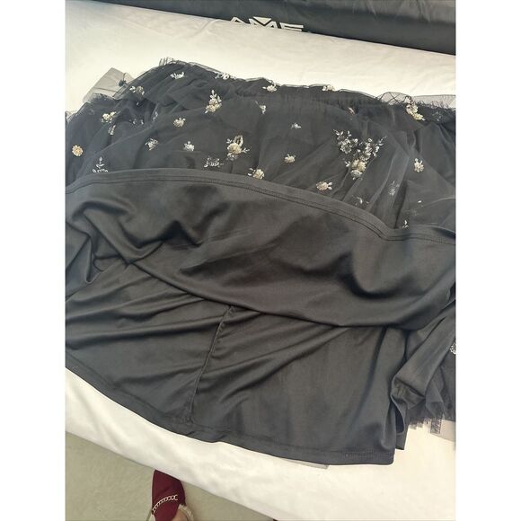 NEW $598 Mac Duggal [ 8 ] Ruffle Tiered Embellished Flutter Sleeve‎ Gown #G1606 - Picture 9 of 16